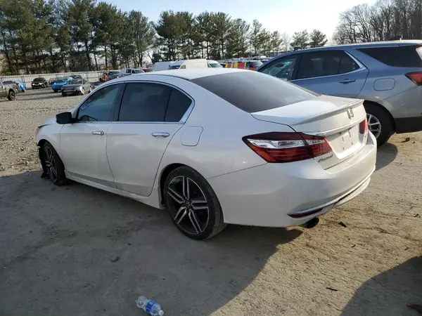 1HGCR2F57HA223306 2017 HONDA ACCORD - Image 2