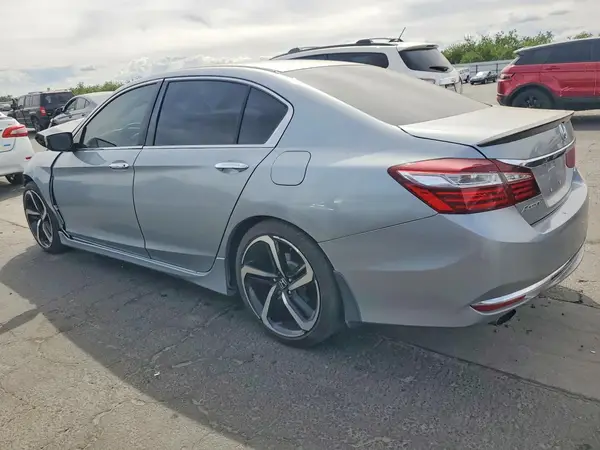 1HGCR2F57HA224505 2017 HONDA ACCORD - Image 2