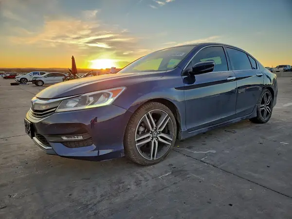 1HGCR2F57HA235939 2017 HONDA ACCORD - Image 1