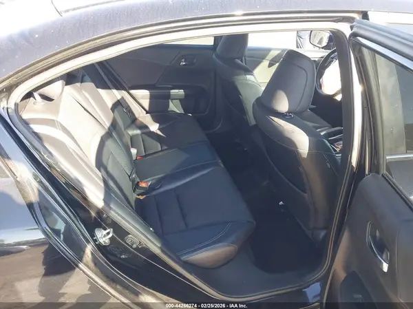 1HGCR2F57HA236184 2017 HONDA ACCORD - Image 8