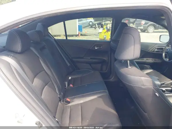 1HGCR2F57HA242745 2017 HONDA ACCORD - Image 8