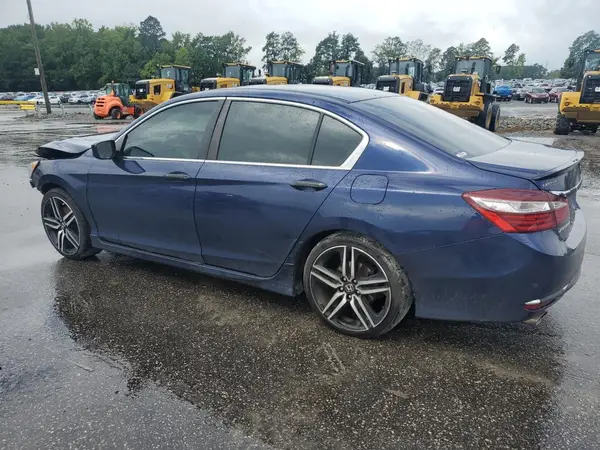 1HGCR2F57HA244009 2017 HONDA ACCORD - Image 2