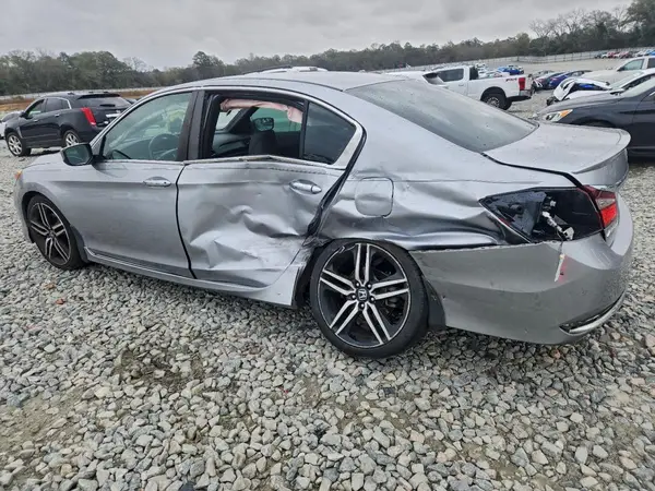 1HGCR2F57HA244320 2017 HONDA ACCORD - Image 2