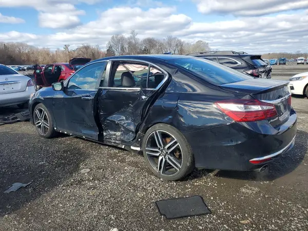 1HGCR2F57HA252708 2017 HONDA ACCORD - Image 2