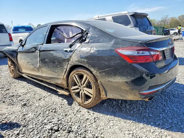 1HGCR2F57HA264888 2017 HONDA ACCORD - Image 2