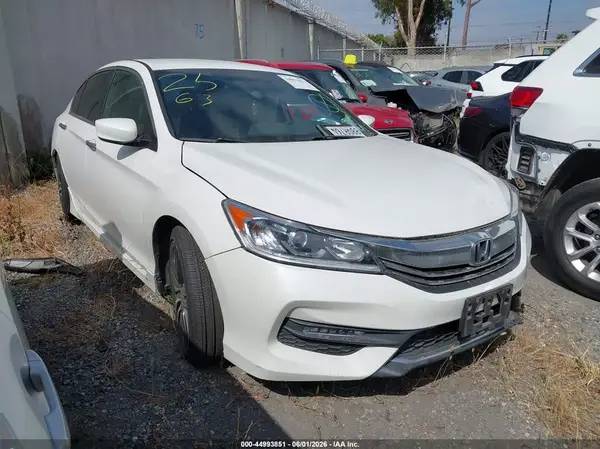 1HGCR2F57HA279956 2017 HONDA ACCORD - Image 1