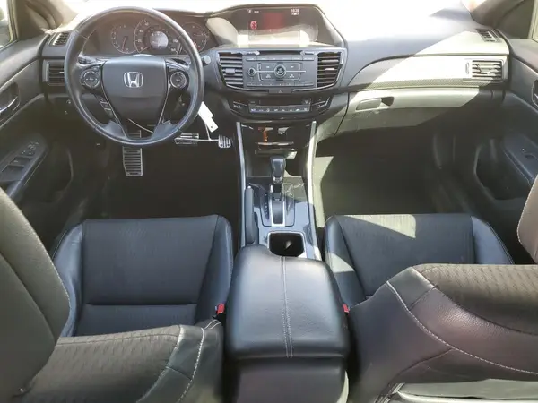 1HGCR2F57HA282985 2017 HONDA ACCORD - Image 8