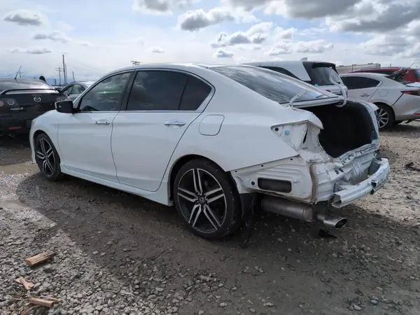 1HGCR2F57HA287782 2017 HONDA ACCORD - Image 2