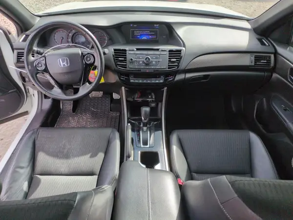 1HGCR2F57HA287782 2017 HONDA ACCORD - Image 8