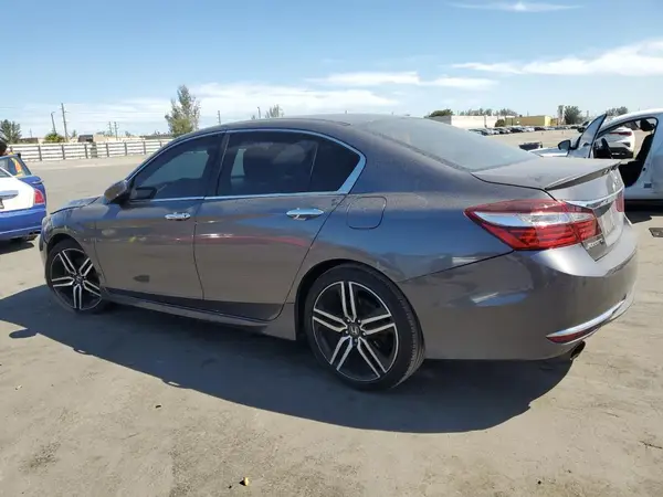 1HGCR2F57HA293792 2017 HONDA ACCORD - Image 2