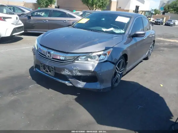 1HGCR2F57HA295221 2017 HONDA ACCORD - Image 2