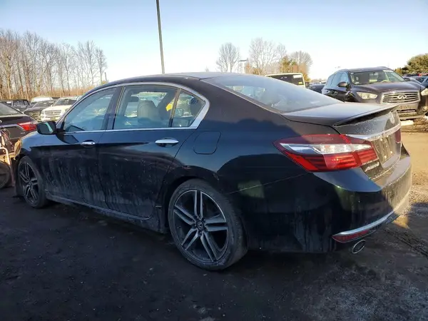 1HGCR2F57HA303706 2017 HONDA ACCORD - Image 2