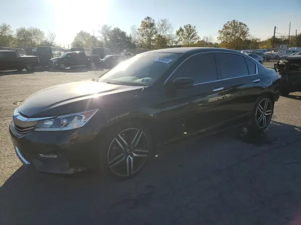 1HGCR2F57HA303737 2017 HONDA ACCORD - Image 1