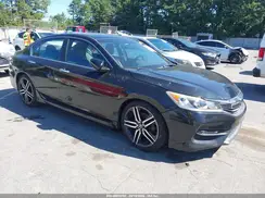 1HGCR2F57HA305021 2017 HONDA ACCORD