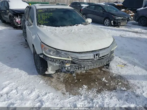1HGCR2F57HA809830 2017 HONDA ACCORD - Image 1
