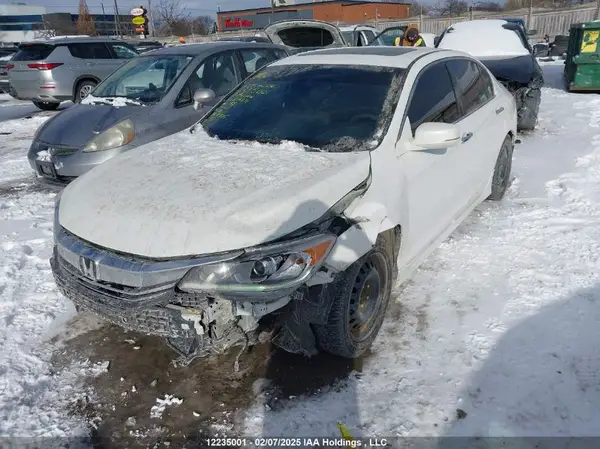1HGCR2F57HA809830 2017 HONDA ACCORD - Image 2