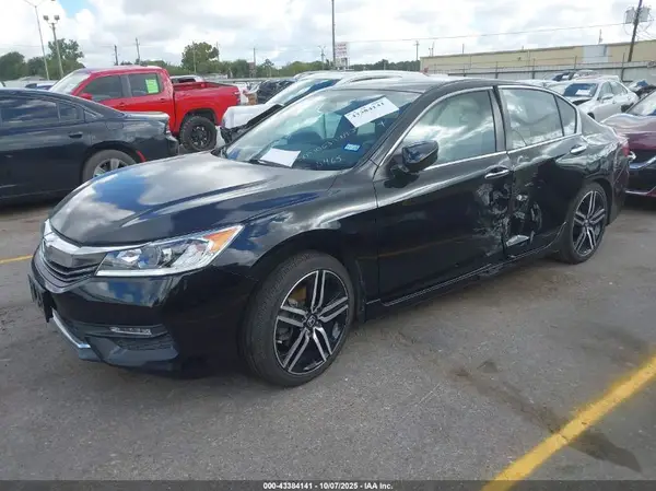 1HGCR2F58GA015465 2016 HONDA ACCORD - Image 2