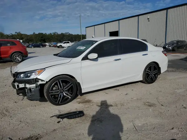 1HGCR2F58GA015675 2016 HONDA ACCORD - Image 1