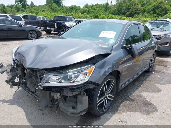 1HGCR2F58GA024165 2016 HONDA ACCORD - Image 2