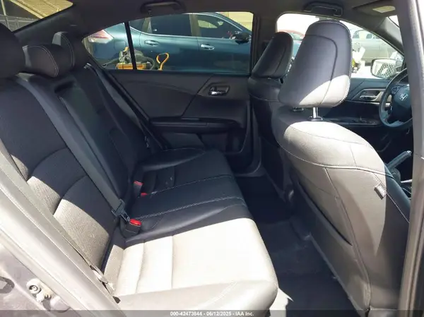 1HGCR2F58GA074001 2016 HONDA ACCORD - Image 8