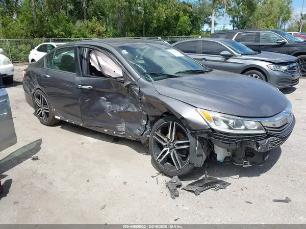 1HGCR2F58GA093292 2016 HONDA ACCORD - Image 1