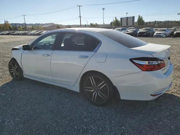 1HGCR2F58GA102010 2016 HONDA ACCORD - Image 2