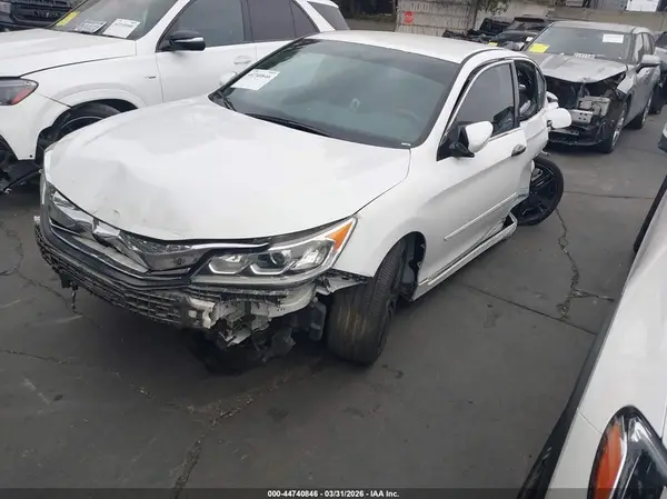 1HGCR2F58GA129479 2016 HONDA ACCORD - Image 2