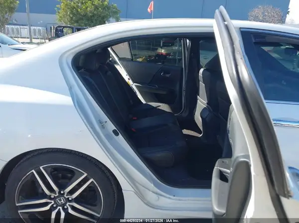 1HGCR2F58GA132270 2016 HONDA ACCORD - Image 8