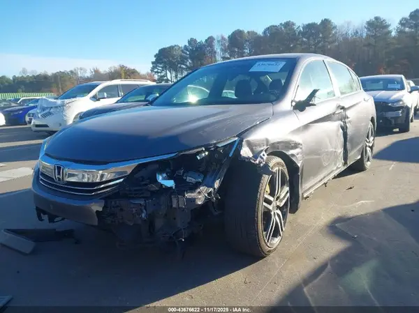 1HGCR2F58GA164720 2016 HONDA ACCORD - Image 2