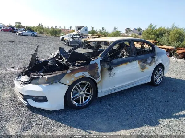 1HGCR2F58GA167116 2016 HONDA ACCORD - Image 2