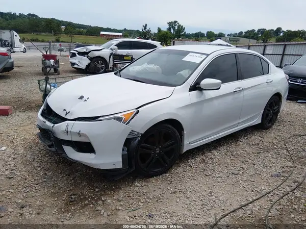 1HGCR2F58GA186023 2016 HONDA ACCORD - Image 2