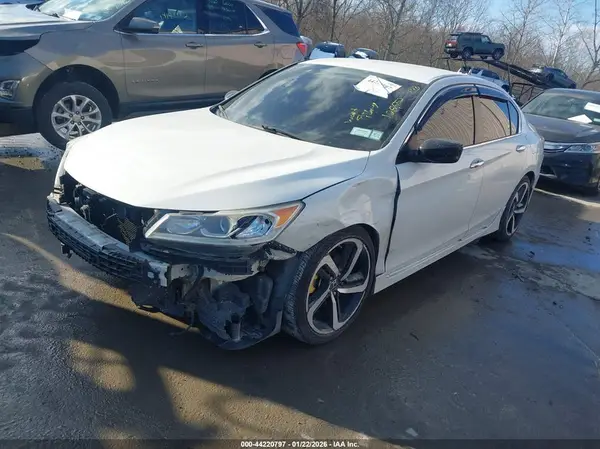 1HGCR2F58GA195904 2016 HONDA ACCORD - Image 2