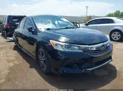 1HGCR2F58HA005598 2017 HONDA ACCORD