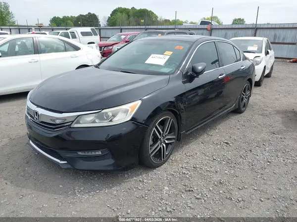 1HGCR2F58HA020635 2017 HONDA ACCORD - Image 2