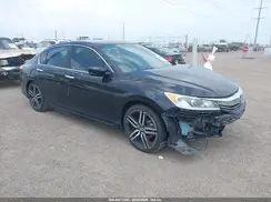 1HGCR2F58HA032669 2017 HONDA ACCORD