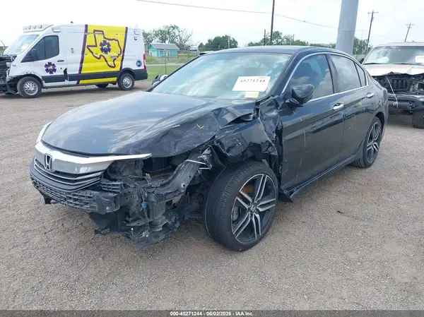 1HGCR2F58HA032669 2017 HONDA ACCORD - Image 2