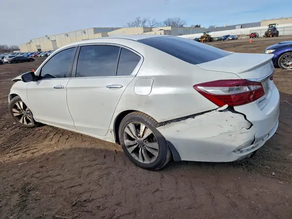 1HGCR2F58HA043395 2017 HONDA ACCORD - Image 2