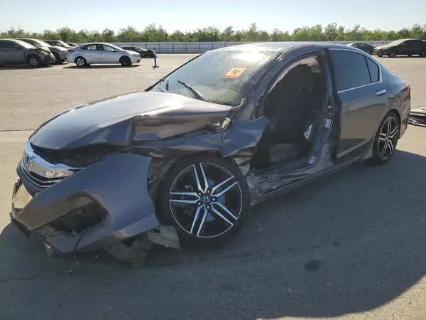 1HGCR2F58HA052498 2017 HONDA ACCORD - Image 1