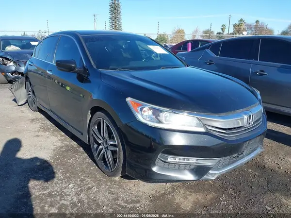 1HGCR2F58HA053411 2017 HONDA ACCORD - Image 1