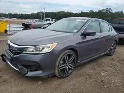 1HGCR2F58HA053635 2017 HONDA ACCORD