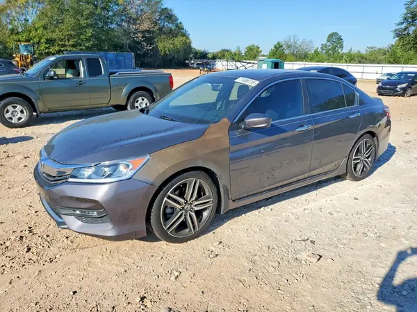 1HGCR2F58HA054087 2017 HONDA ACCORD - Image 1
