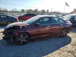 1HGCR2F58HA071035 2017 HONDA ACCORD