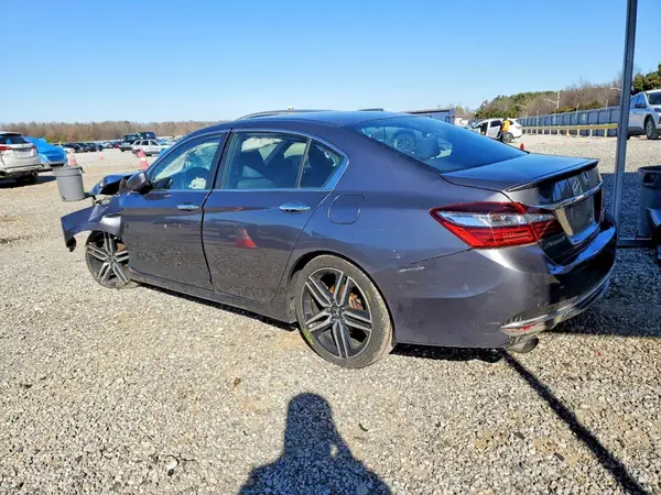 1HGCR2F58HA077479 2017 HONDA ACCORD - Image 2