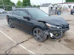1HGCR2F58HA082701 2017 HONDA ACCORD
