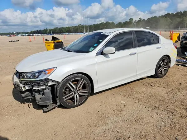 1HGCR2F58HA084691 2017 HONDA ACCORD - Image 1