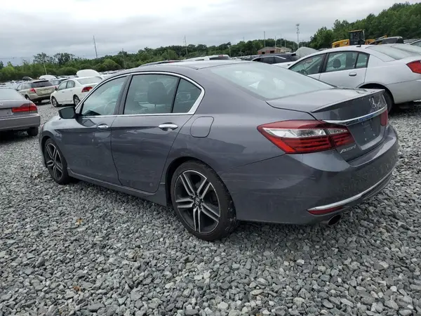 1HGCR2F58HA086702 2017 HONDA ACCORD - Image 2