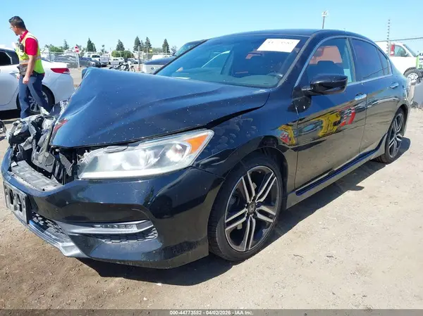 1HGCR2F58HA091138 2017 HONDA ACCORD - Image 2