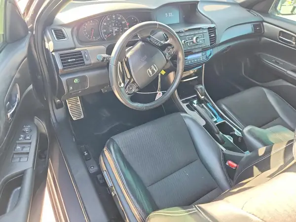 1HGCR2F58HA097005 2017 HONDA ACCORD - Image 8