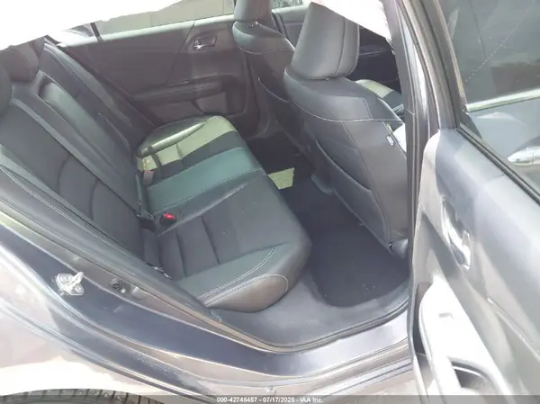 1HGCR2F58HA099689 2017 HONDA ACCORD - Image 8