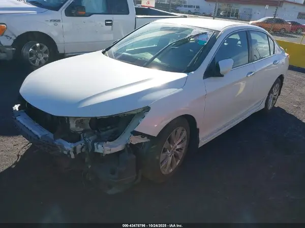 1HGCR2F58HA102347 2017 HONDA ACCORD - Image 2